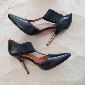 Black Leather T-strap Metal High Heels Pumps